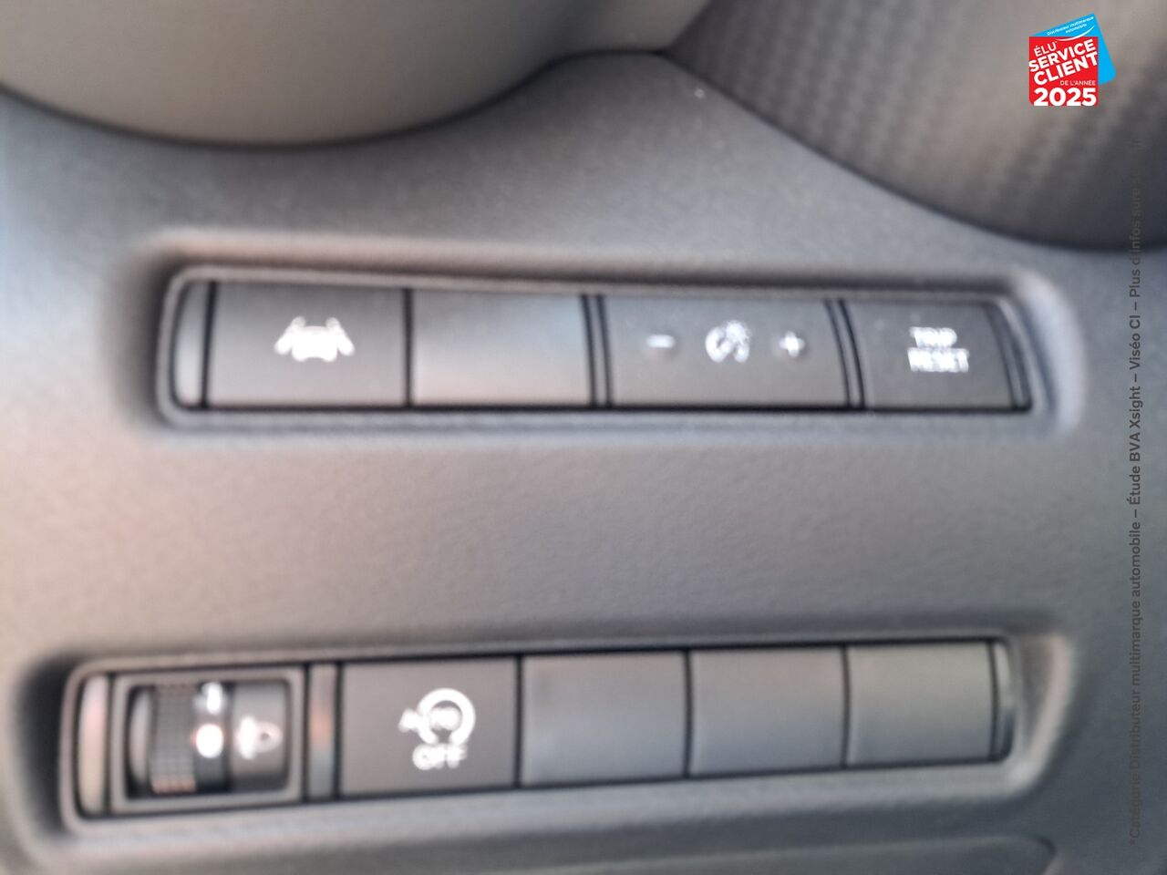Véhicule d'occasion NISSAN JUKE 1.0 DIG-T 114CH ACENTA DCT 2021 chez Hyundai Chalons