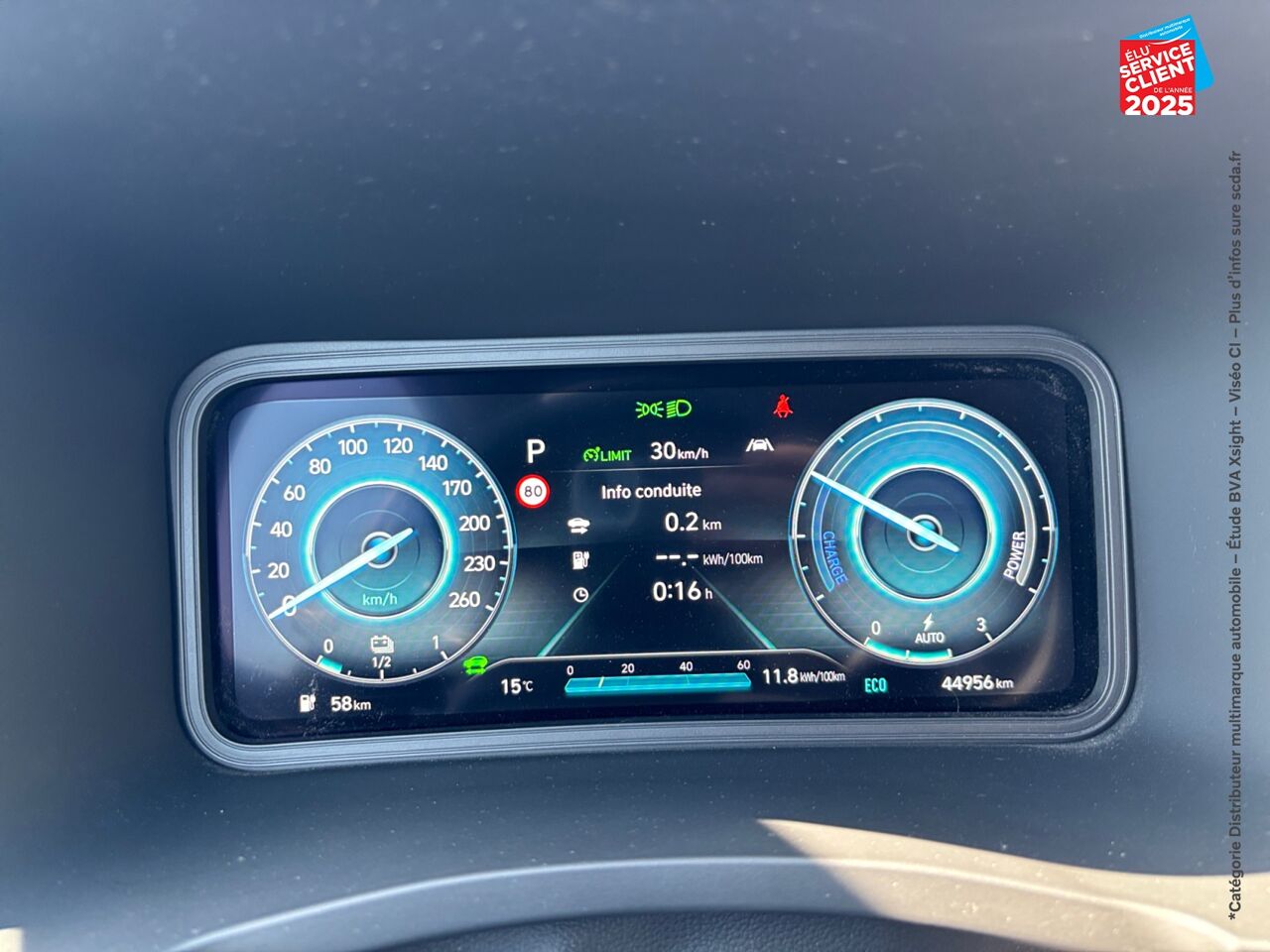 Véhicule d'occasion HYUNDAI KONA ELECTRIC 39KWH - 136CH EXECUTIVE SIEGE CHAUF GPS CAMERA chez Hyundai Reims
