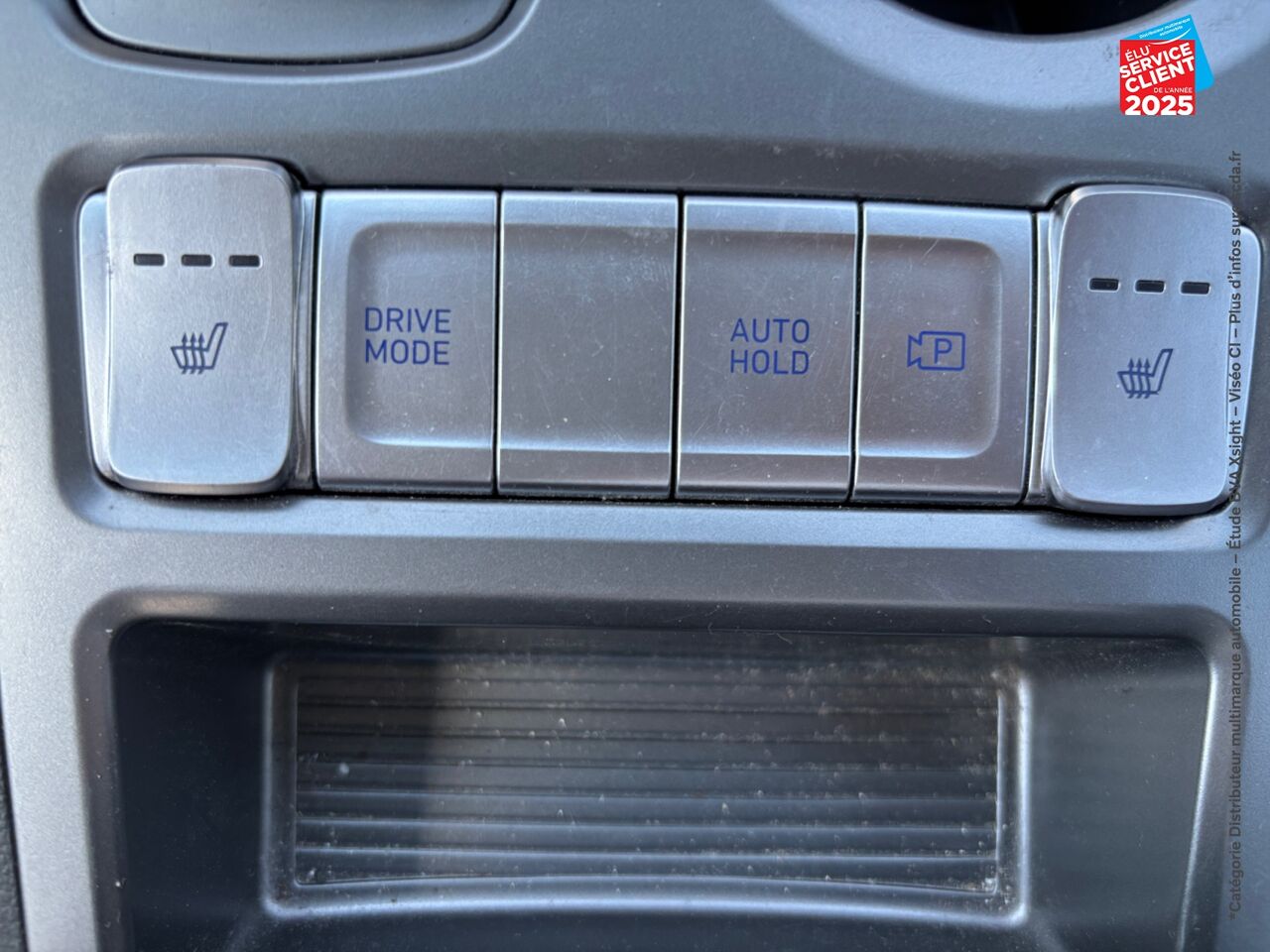 Véhicule d'occasion HYUNDAI KONA ELECTRIC 39KWH - 136CH EXECUTIVE SIEGE CHAUF GPS CAMERA chez Hyundai Reims