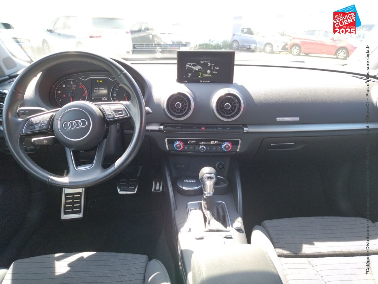 Véhicule d'occasion AUDI A3 SPORTBACK 35 TDI 150CH MIDNIGHT SERIES S TRONIC 7 chez Renault Sélestat