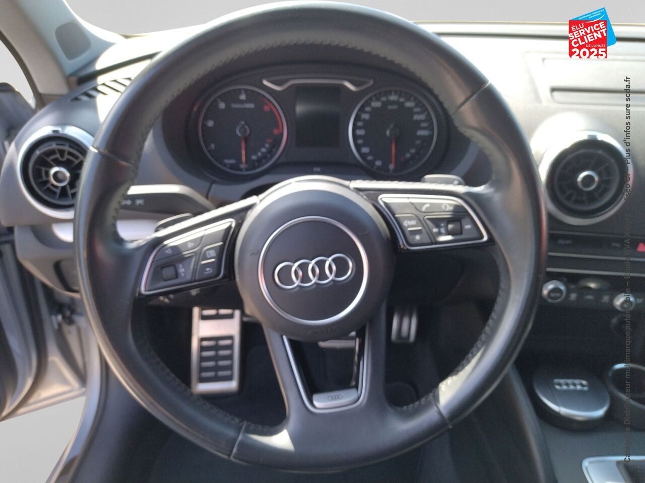 Véhicule d'occasion AUDI A3 SPORTBACK 35 TDI 150CH MIDNIGHT SERIES S TRONIC 7 chez Renault Sélestat
