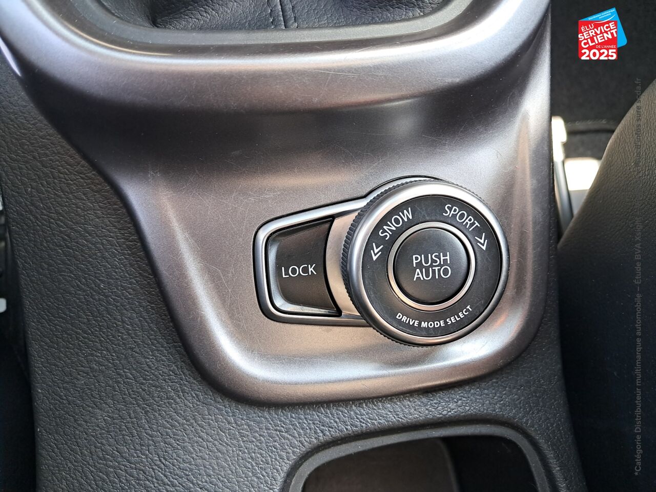 Véhicule d'occasion SUZUKI VITARA 1.4 BOOSTERJET HYBRID 129CH STYLE ALLGRIP SIEGE CHAUF chez Renault Saint-Louis