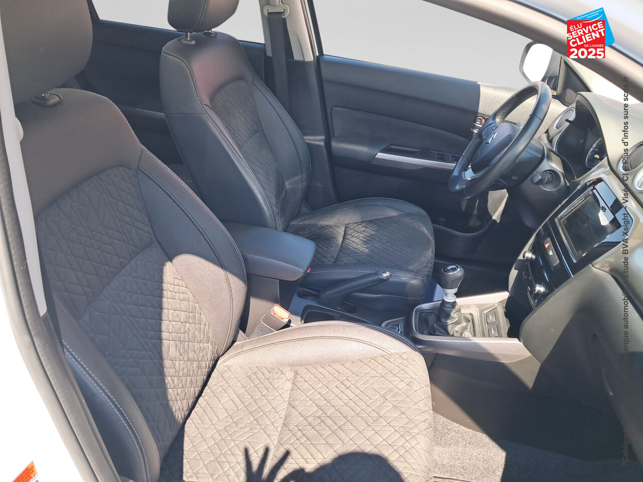 Véhicule d'occasion SUZUKI VITARA 1.4 BOOSTERJET HYBRID 129CH STYLE ALLGRIP SIEGE CHAUF chez Renault Saint-Louis