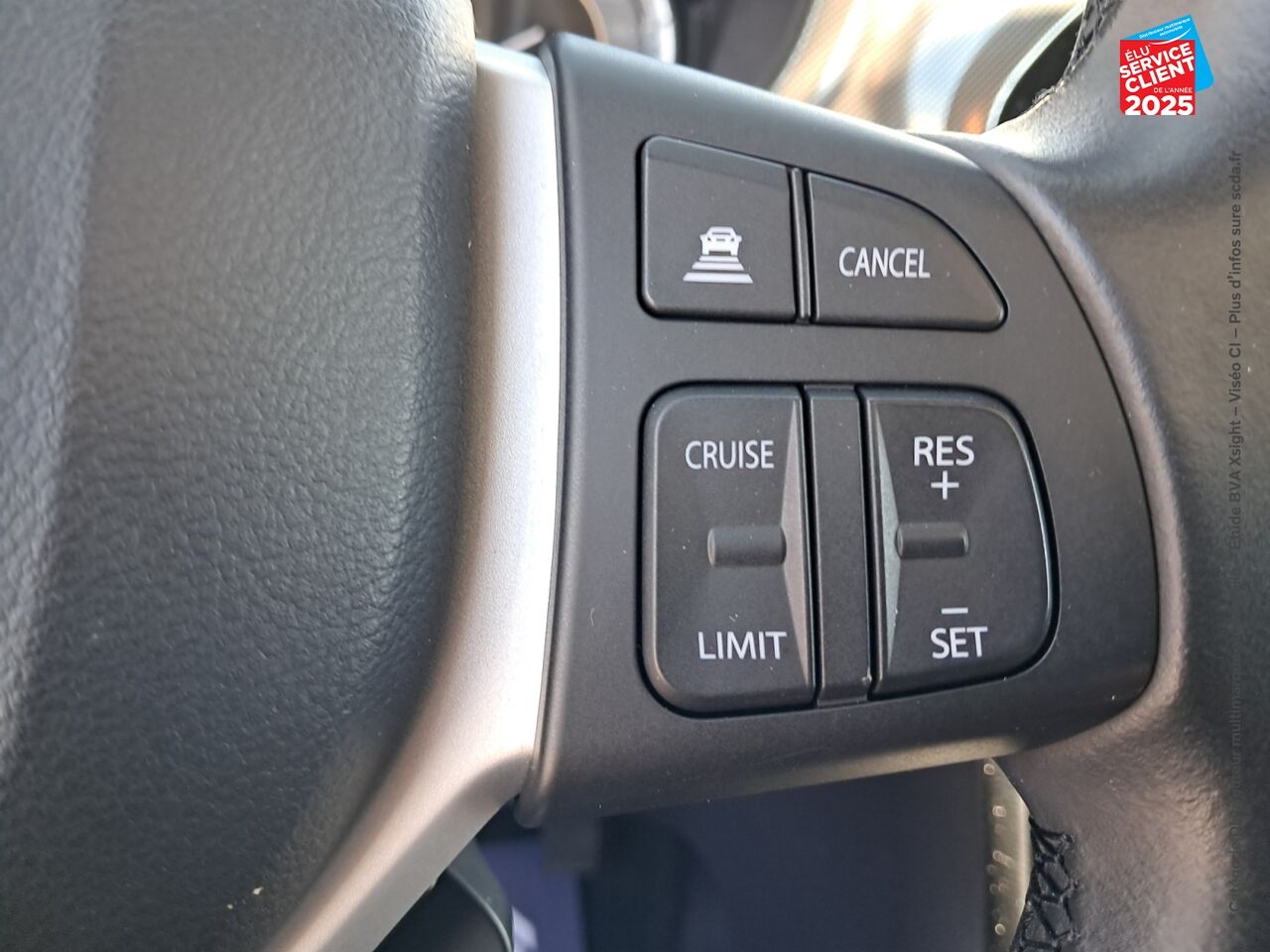Véhicule d'occasion SUZUKI VITARA 1.4 BOOSTERJET HYBRID 129CH STYLE ALLGRIP SIEGE CHAUF chez Renault Saint-Louis