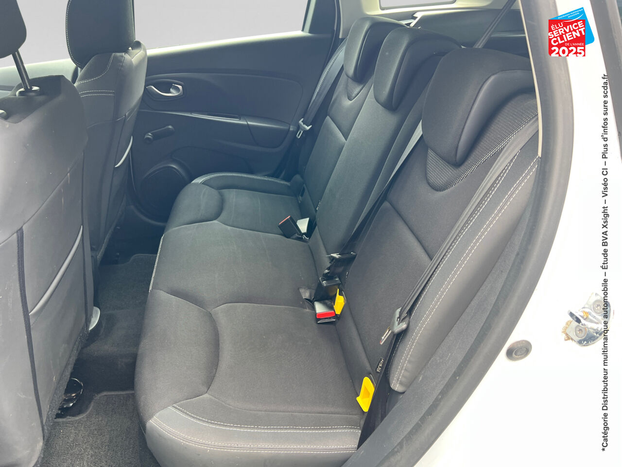 Véhicule d'occasion RENAULT CLIO ESTATE 0.9 TCE 90CH ENERGY BUSINESS EURO6C chez Renault Saint-Louis