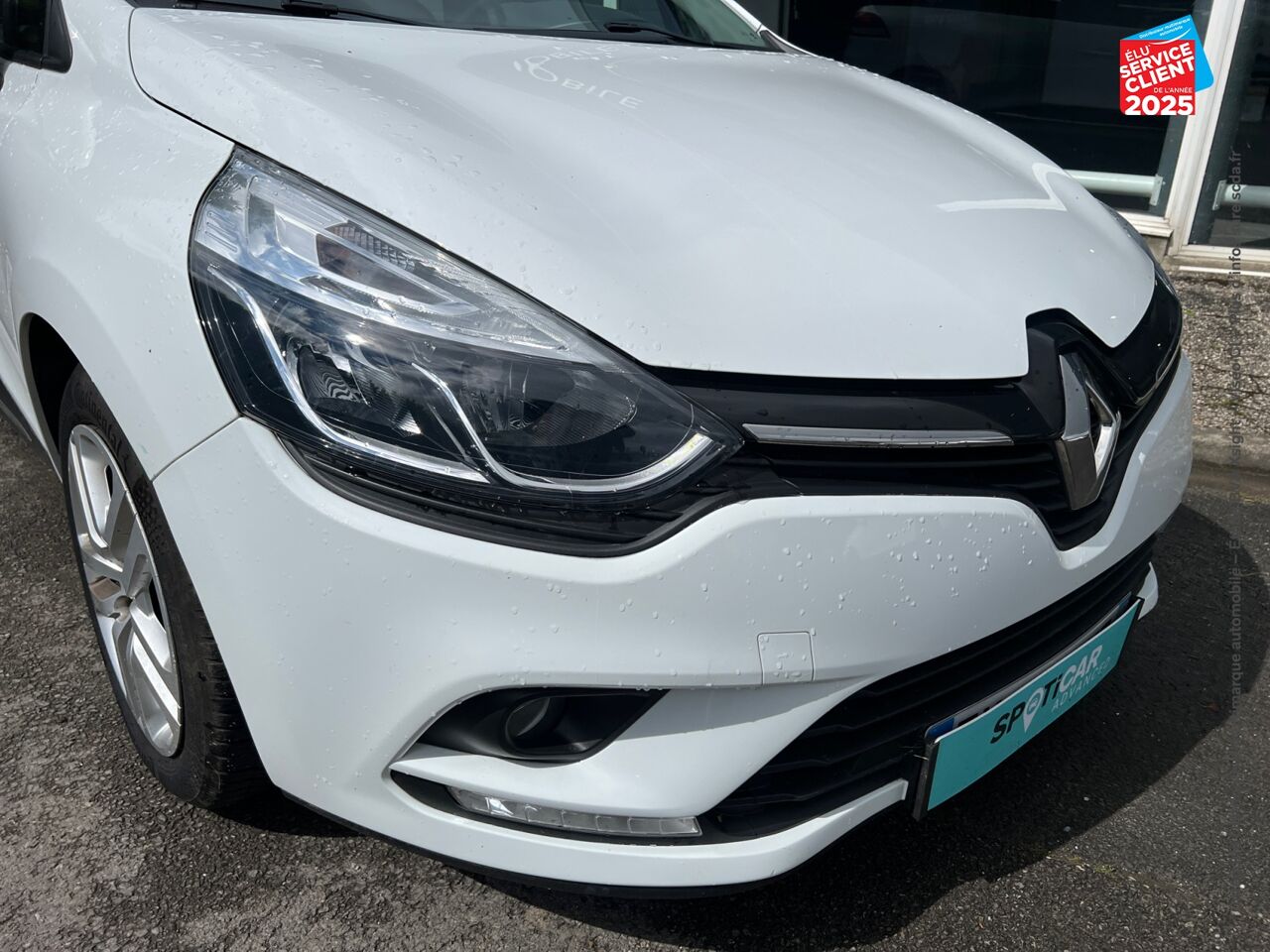 Véhicule d'occasion RENAULT CLIO ESTATE 0.9 TCE 90CH ENERGY BUSINESS EURO6C chez Renault Saint-Louis