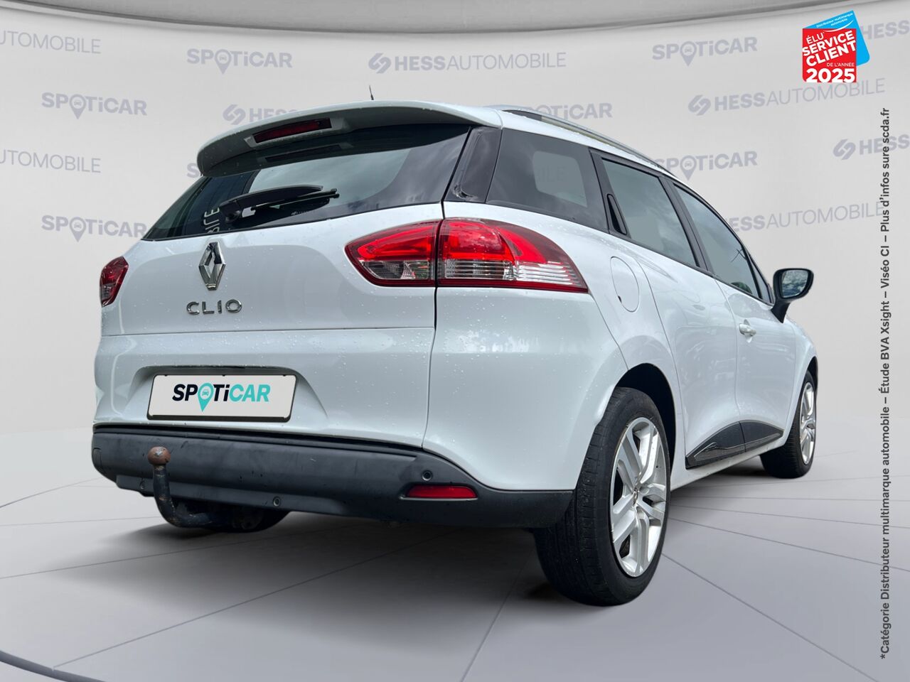 Véhicule d'occasion RENAULT CLIO ESTATE 0.9 TCE 90CH ENERGY BUSINESS EURO6C chez Renault Saint-Louis