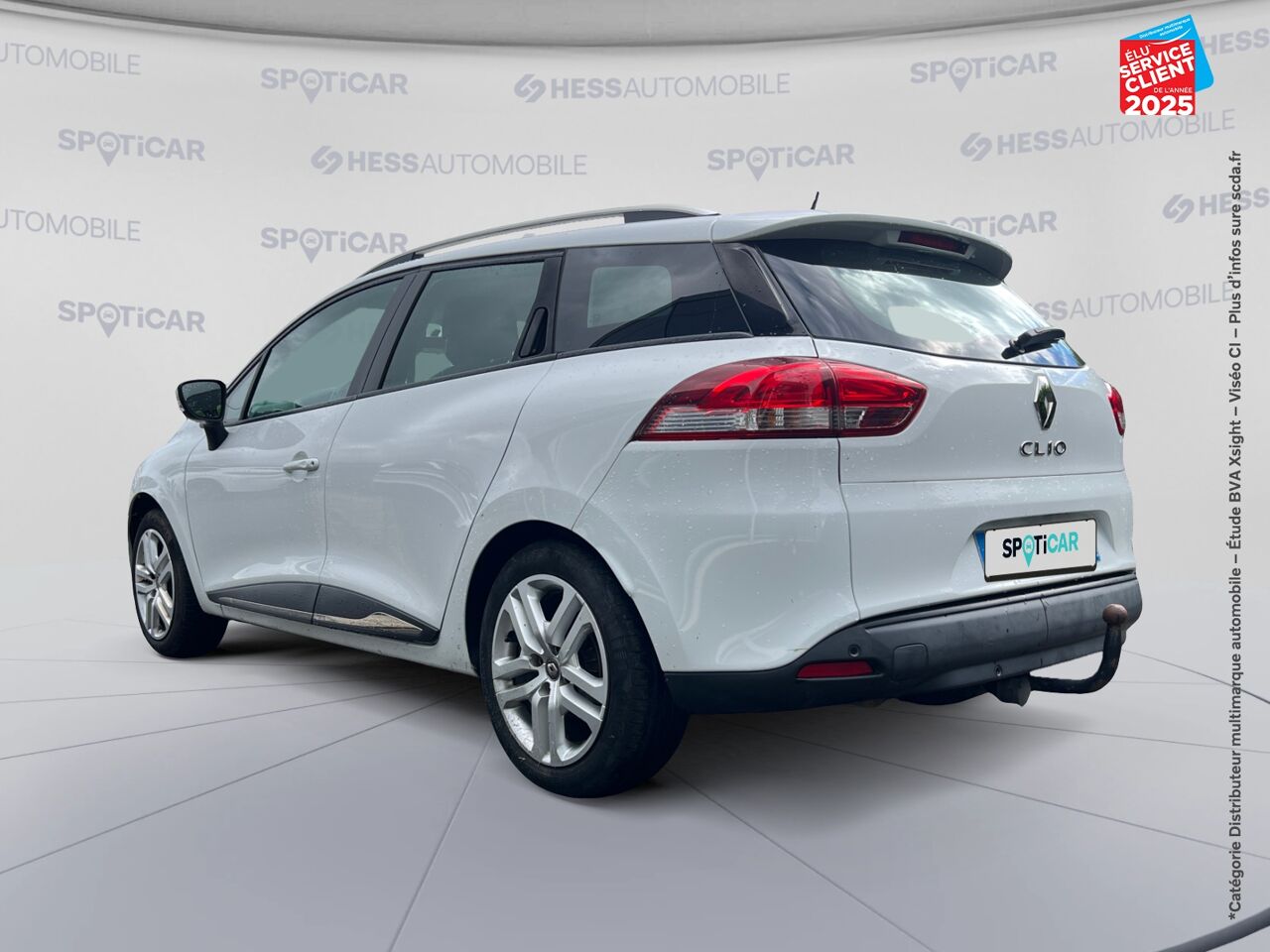 Véhicule d'occasion RENAULT CLIO ESTATE 0.9 TCE 90CH ENERGY BUSINESS EURO6C chez Renault Saint-Louis