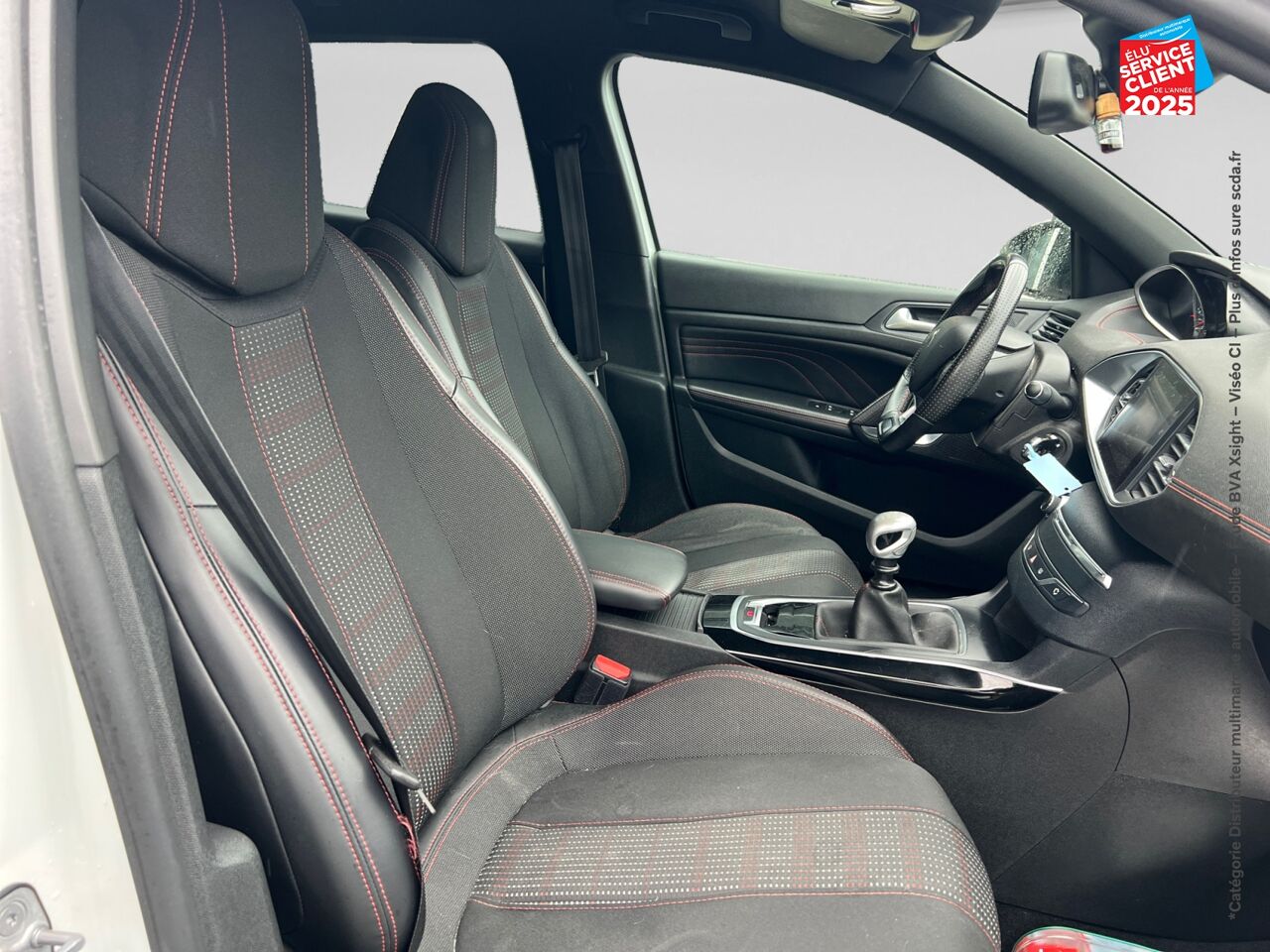 Véhicule d'occasion PEUGEOT 308 1.2 PURETECH 130CH GT LINE SS 5P chez Toyota Bar le Duc
