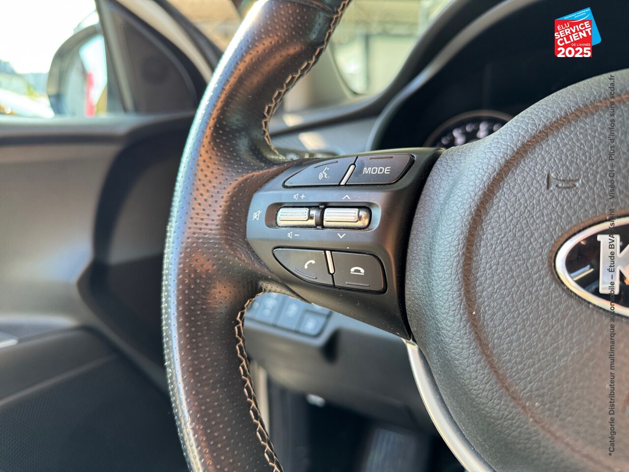 Véhicule d'occasion KIA RIO 1.0 T-GDI 120CH MHEV GT-LINE IBVM6 CARPLAY chez Dacia Strasbourg