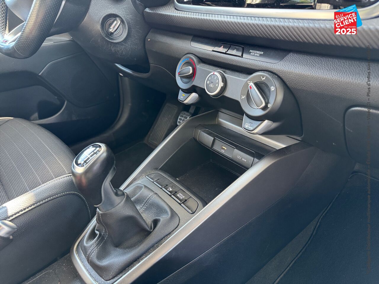 Véhicule d'occasion KIA RIO 1.0 T-GDI 120CH MHEV GT-LINE IBVM6 CARPLAY chez Dacia Strasbourg
