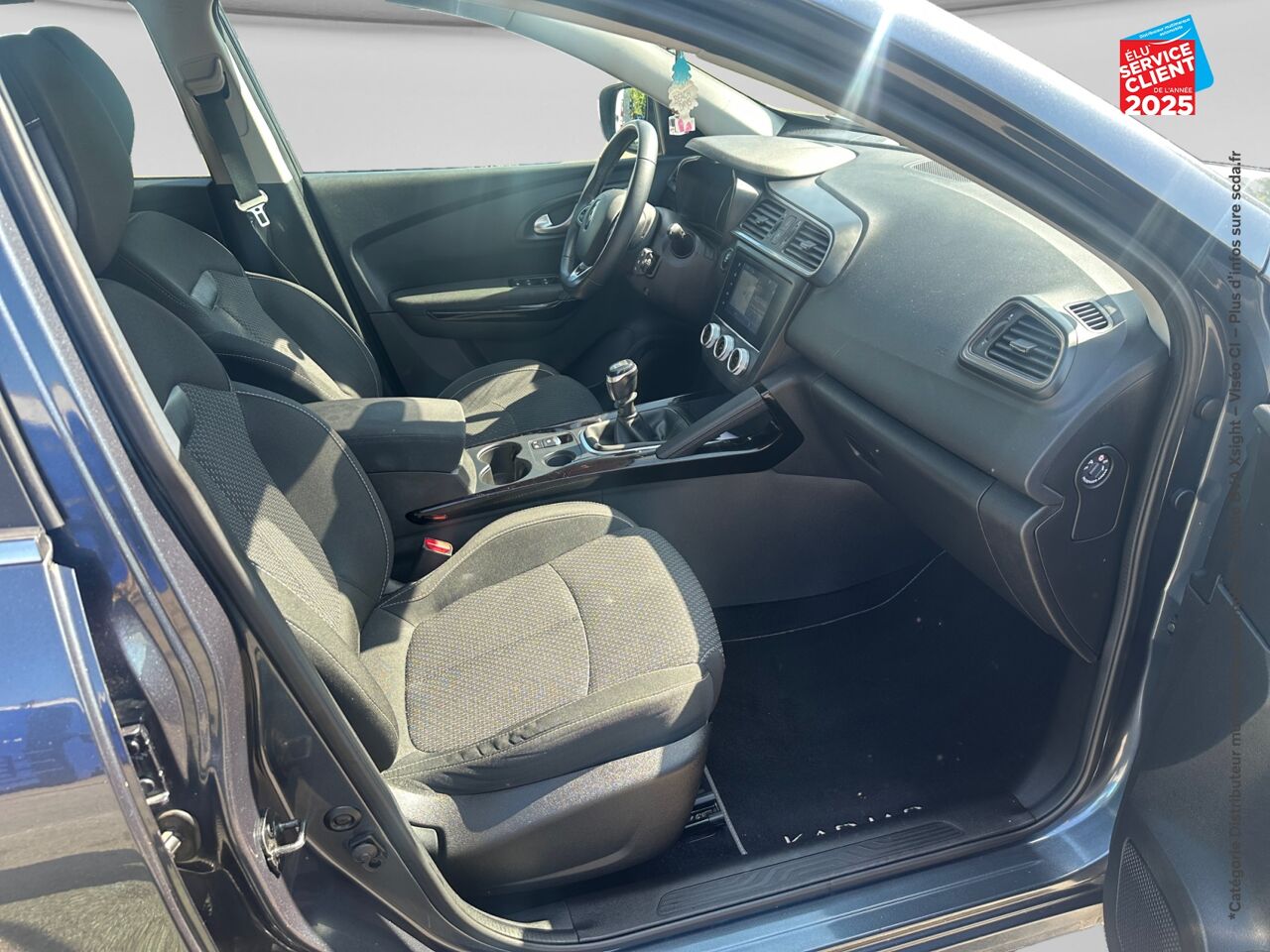 Véhicule d'occasion RENAULT KADJAR 1.3 TCE 140CH FAP BUSINESS - 21 chez Toyota Verdun