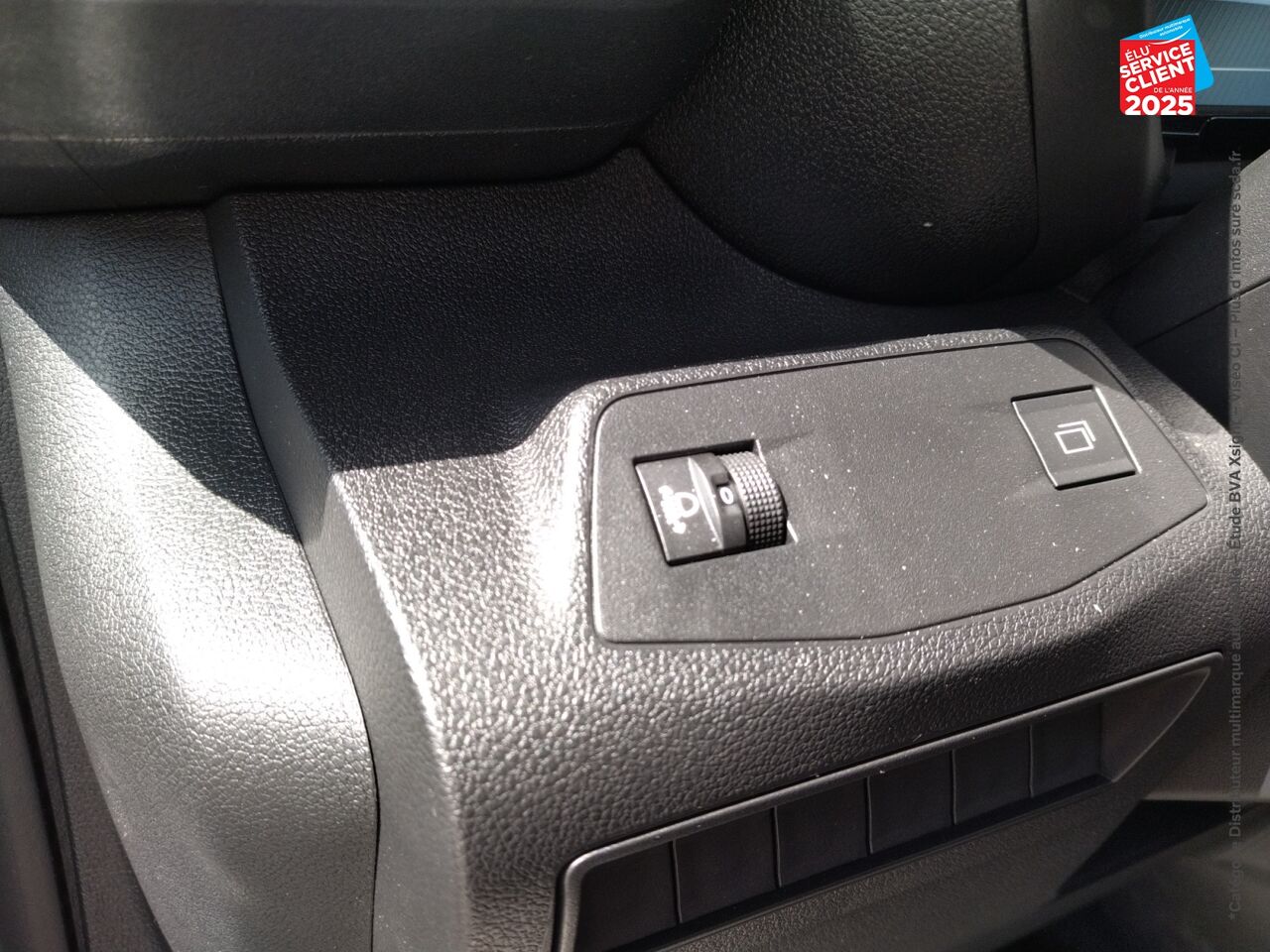 Véhicule d'occasion TOYOTA PROACE CITY LONG 110 VVT-I START MC24 chez Renault Saint-Louis