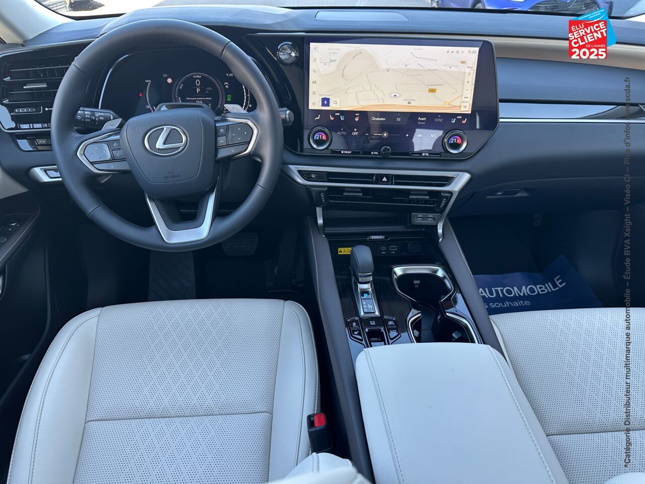 Véhicule d'occasion LEXUS RX 450H+ LUXE 4WD MY24 chez Toyota Thionville