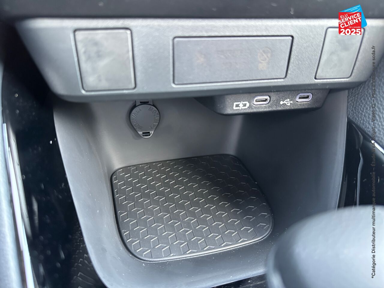 Véhicule d'occasion TOYOTA YARIS 116H DESIGN 5P MY25 chez Toyota Saint Dizier