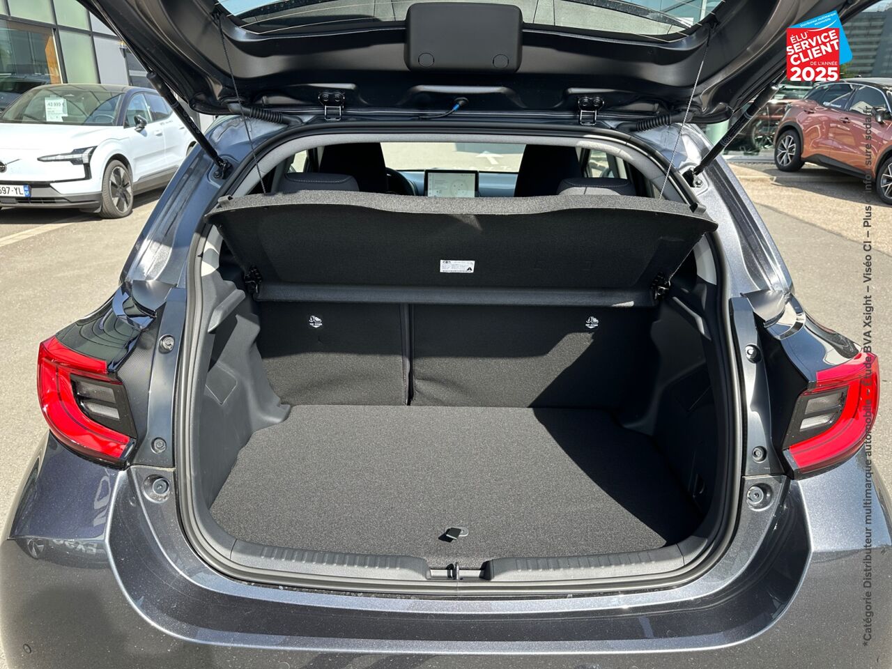 Véhicule d'occasion TOYOTA YARIS 116H DESIGN 5P MY25 chez Toyota Saint Dizier