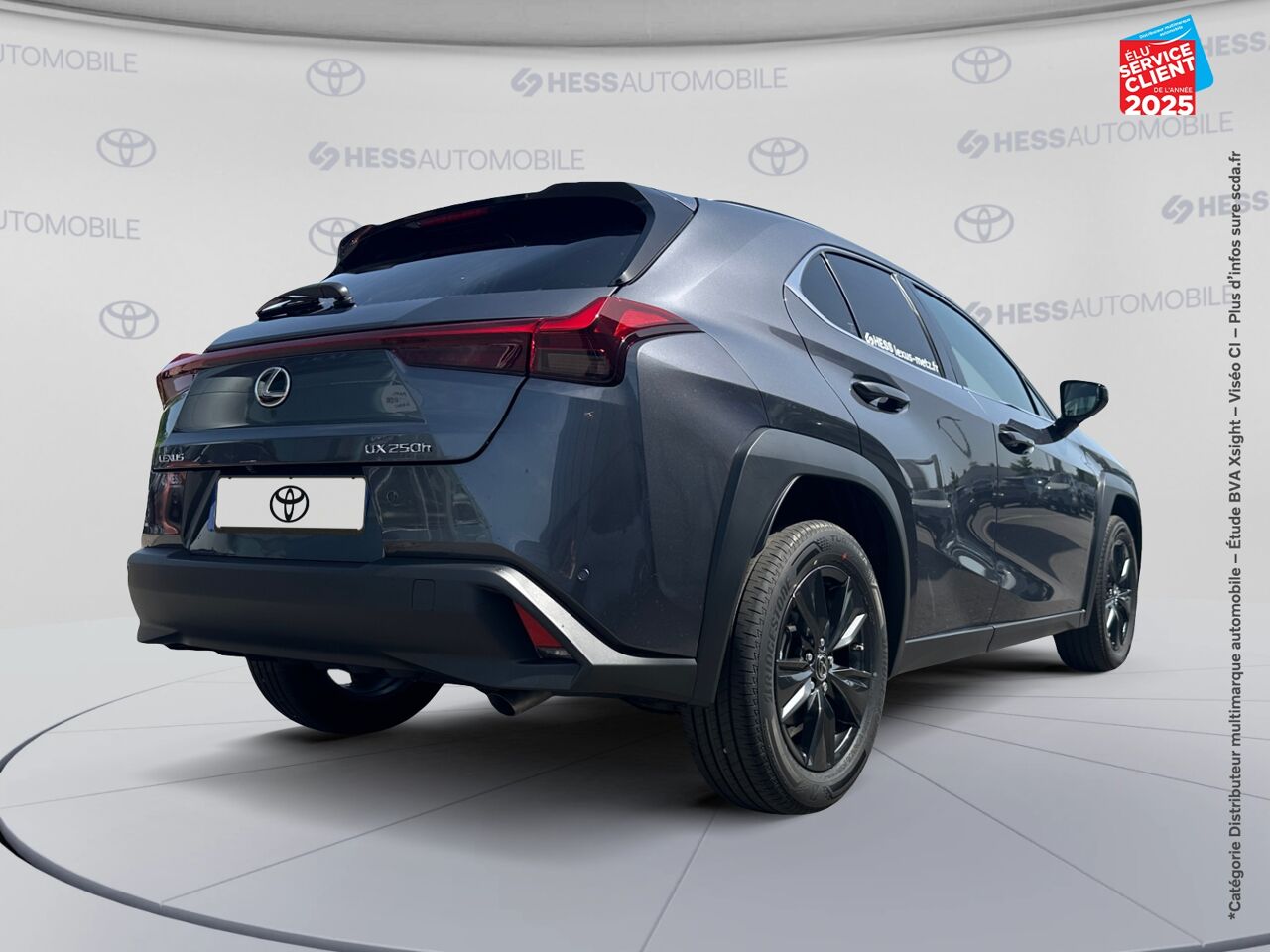 Véhicule neuf LEXUS UX 250H LUXE 2WD chez Lexus Metz