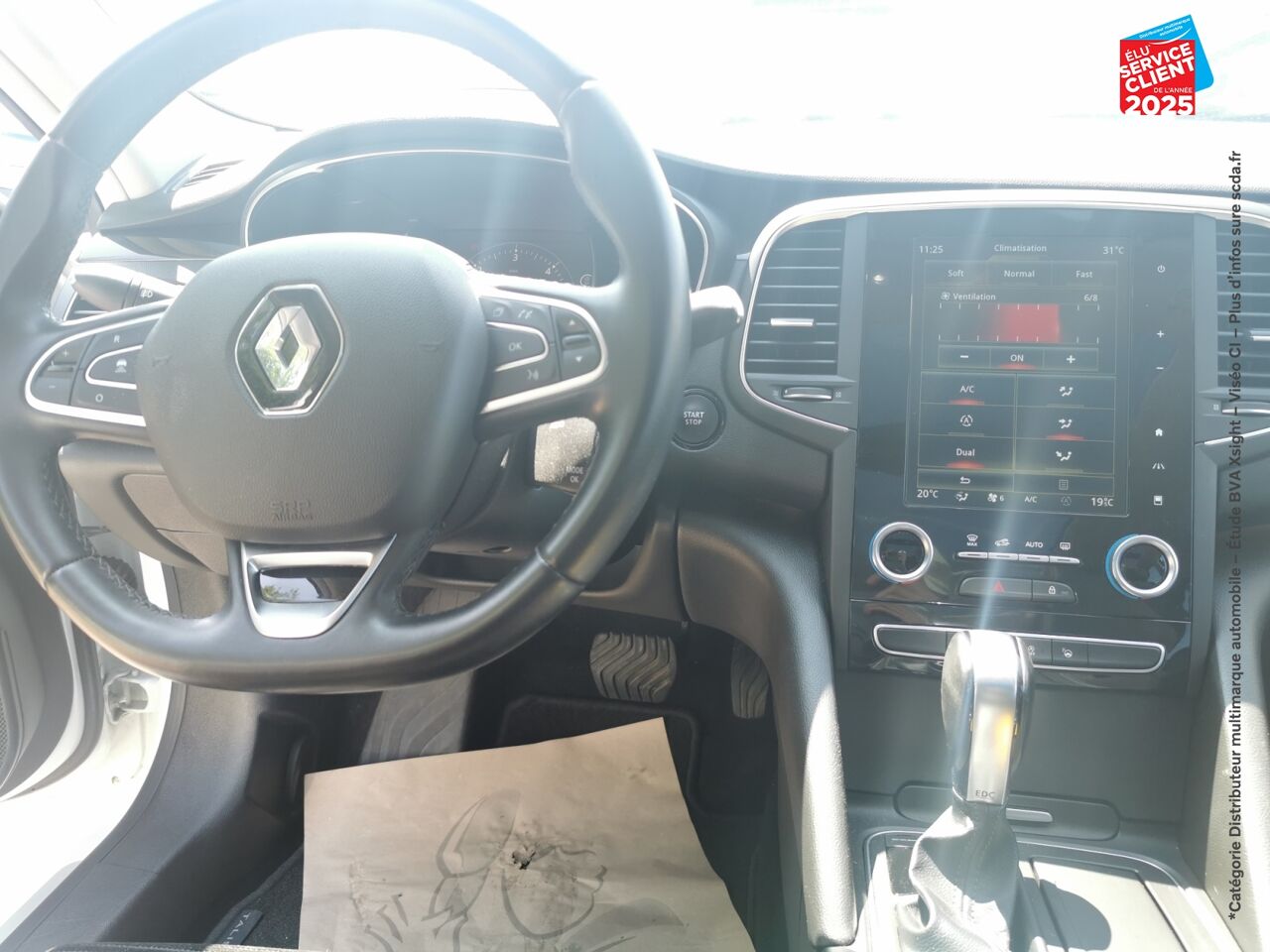Véhicule d'occasion RENAULT TALISMAN ESTATE 1.6 DCI 160CH ENERGY INTENS EDC GPS HUD chez Renault Sélestat