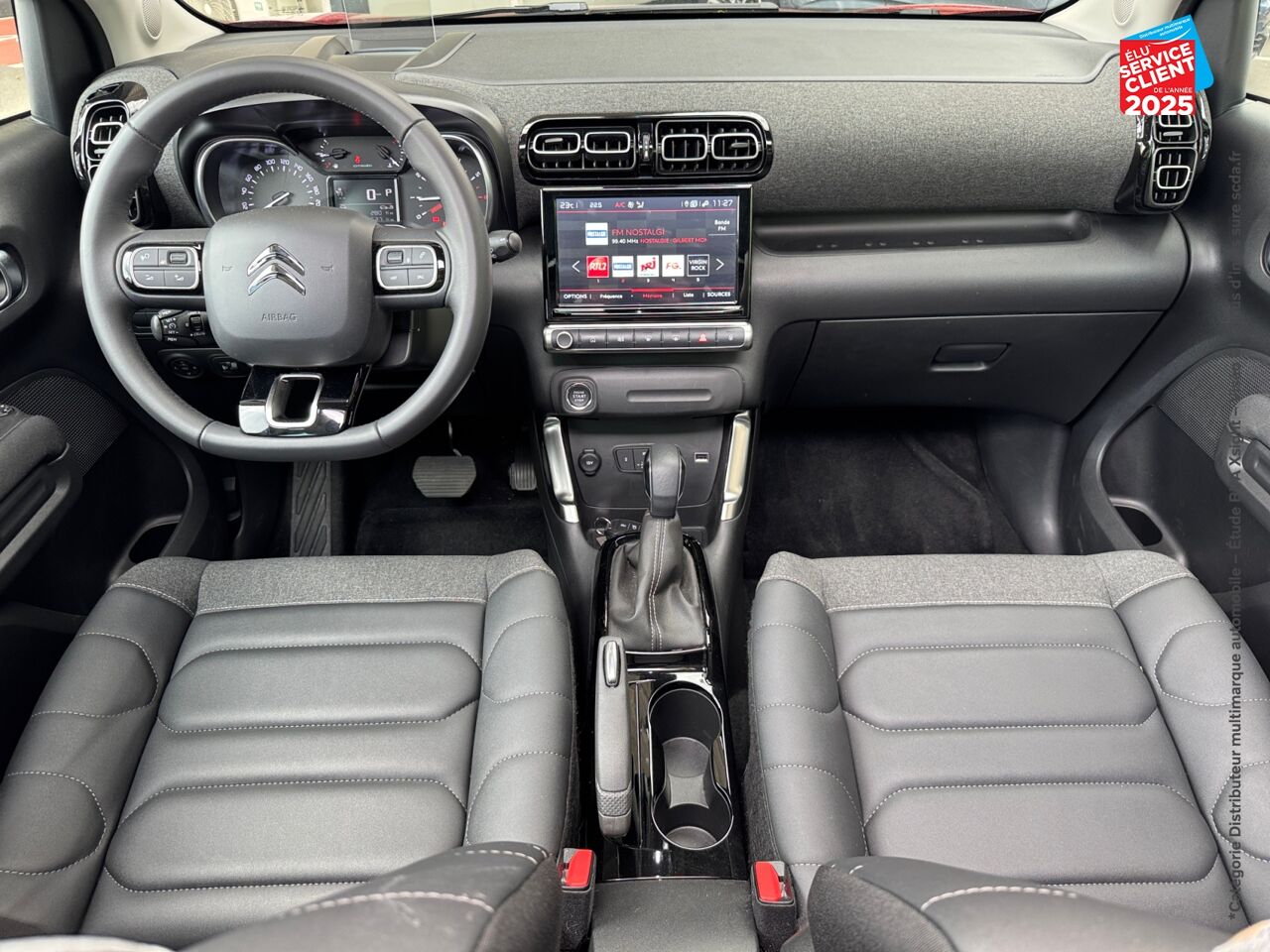 Véhicule d'occasion CITROEN C3 AIRCROSS 1.2 PURETECH 130CH S/S MAX AUTOMATIQUE TOUVRANT GPS CAMERA CARPLAY HUD chez Renault Colmar