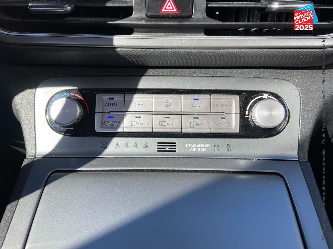 Véhicule d'occasion HYUNDAI KONA ELECTRIC 64KWH - 204CH CREATIVE chez Renault Saint-Louis
