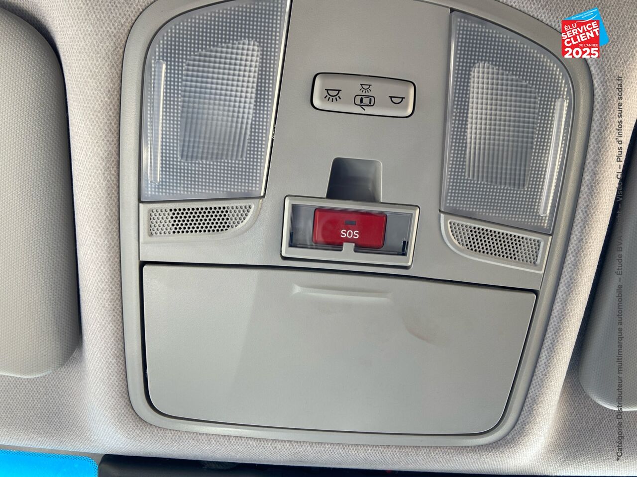 Véhicule d'occasion HYUNDAI KONA ELECTRIC 64KWH - 204CH CREATIVE chez Renault Saint-Louis