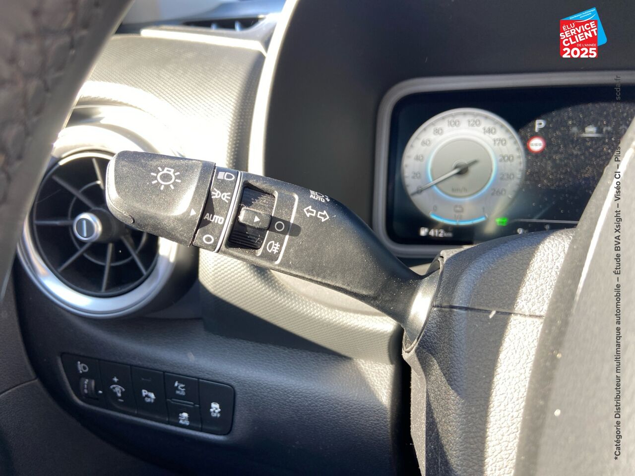 Véhicule d'occasion HYUNDAI KONA ELECTRIC 64KWH - 204CH CREATIVE chez Renault Saint-Louis