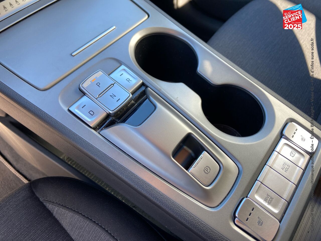 Véhicule d'occasion HYUNDAI KONA ELECTRIC 64KWH - 204CH CREATIVE chez Renault Saint-Louis