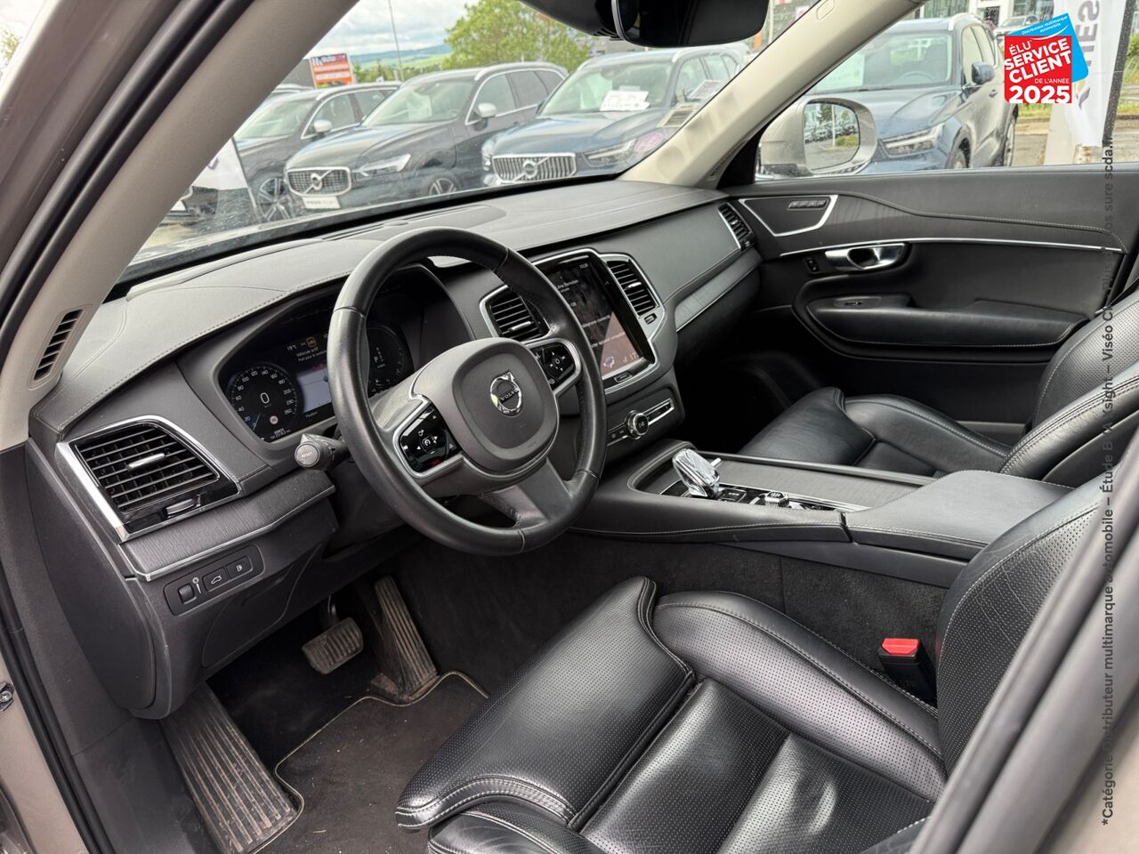 Véhicule d'occasion VOLVO XC90 T8 TWIN ENGINE 303 + 87CH INSCRIPTION LUXE GEARTRONIC 7 PLACES 48G TOUVRANT SIEGES CHAUF/VENTIL chez Renault Sélestat