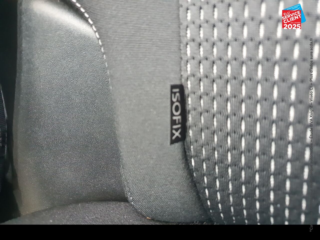 Véhicule d'occasion PEUGEOT 208 1.2 PURETECH 82CH E6.2 EVAP TECH EDITION 5P CAMERA GPS chez Toyota Thionville