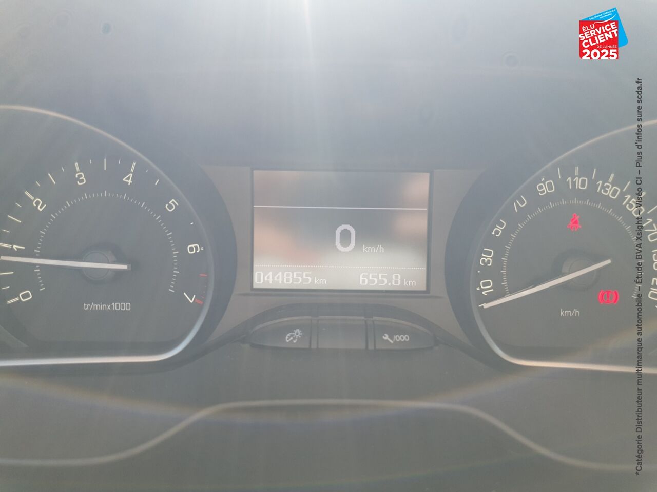 Véhicule d'occasion PEUGEOT 208 1.2 PURETECH 82CH E6.2 EVAP TECH EDITION 5P CAMERA GPS chez Toyota Thionville