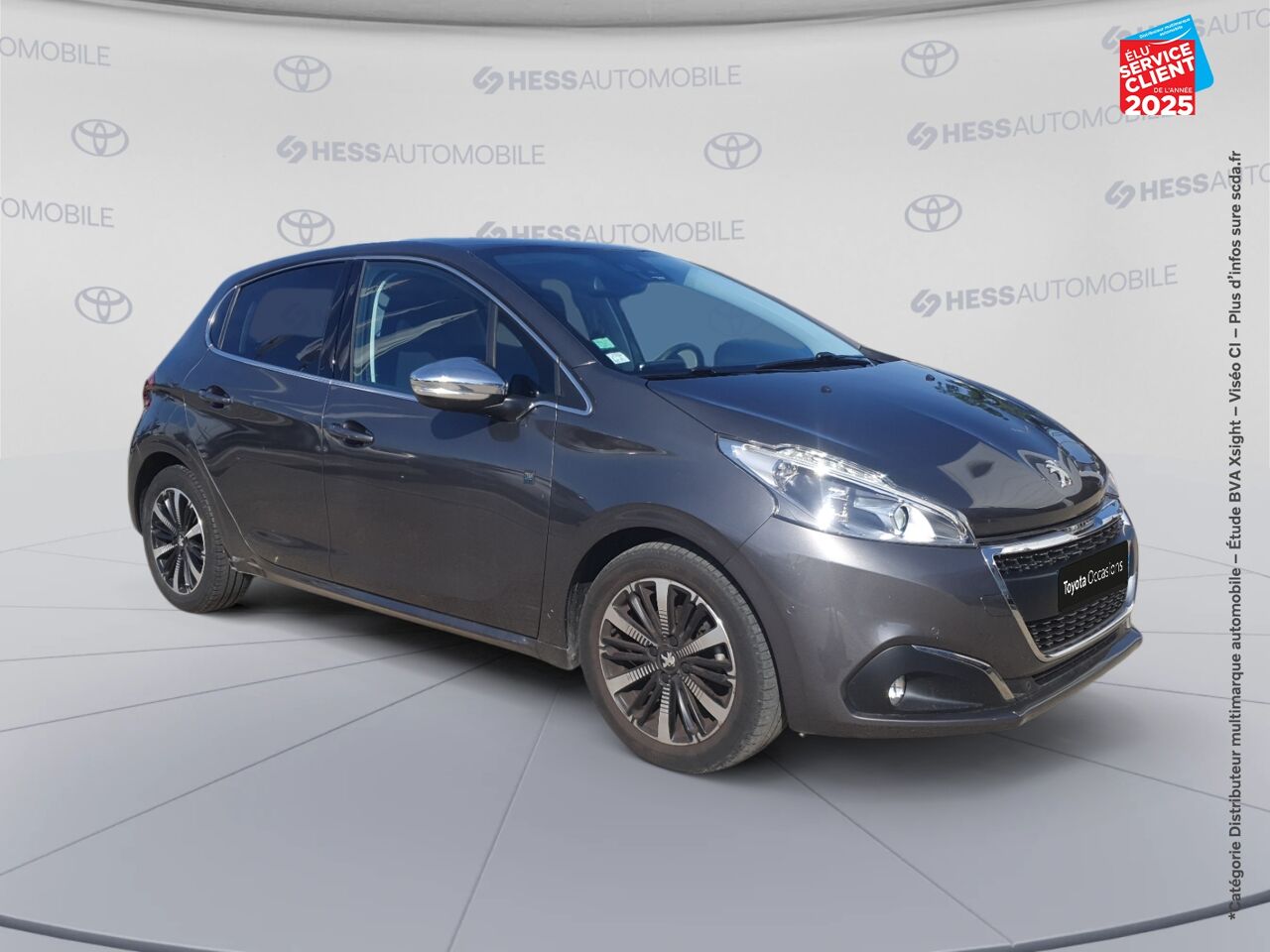 Véhicule d'occasion PEUGEOT 208 1.2 PURETECH 82CH E6.2 EVAP TECH EDITION 5P CAMERA GPS chez Toyota Thionville