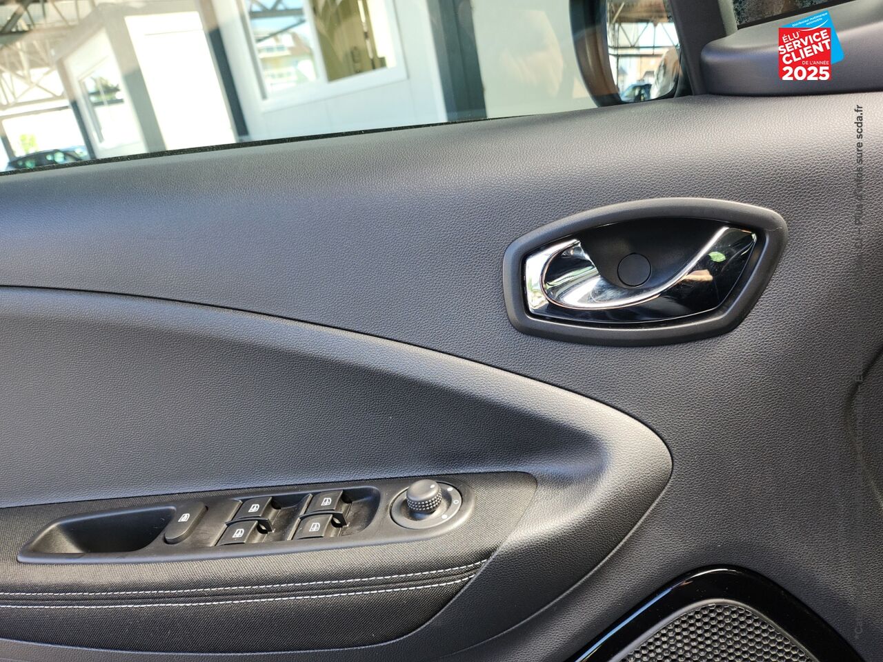 Véhicule d'occasion RENAULT ZOE BUSINESS CHARGE NORMALE R90 MY19 chez Renault Sélestat