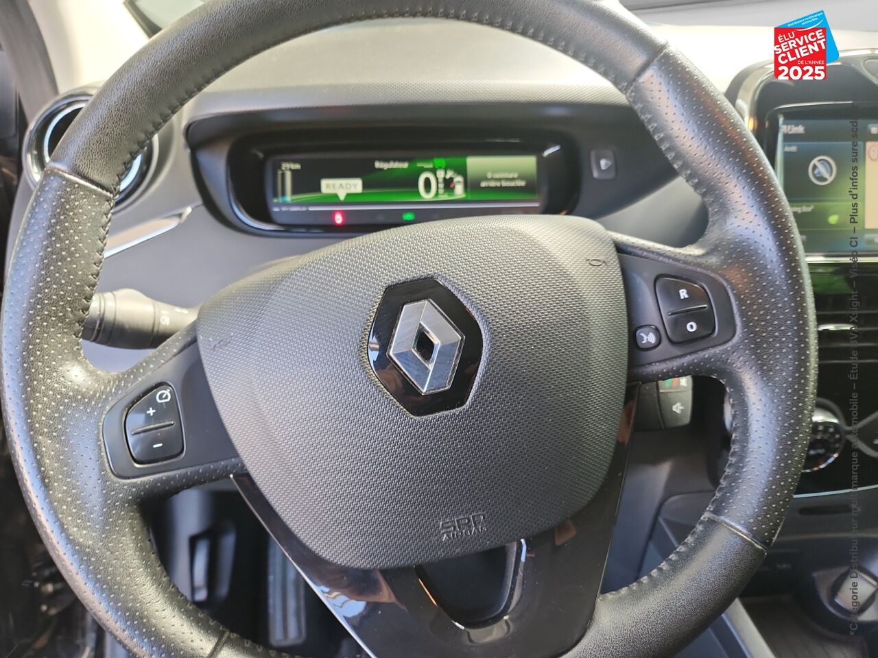 Véhicule d'occasion RENAULT ZOE BUSINESS CHARGE NORMALE R90 MY19 chez Renault Sélestat