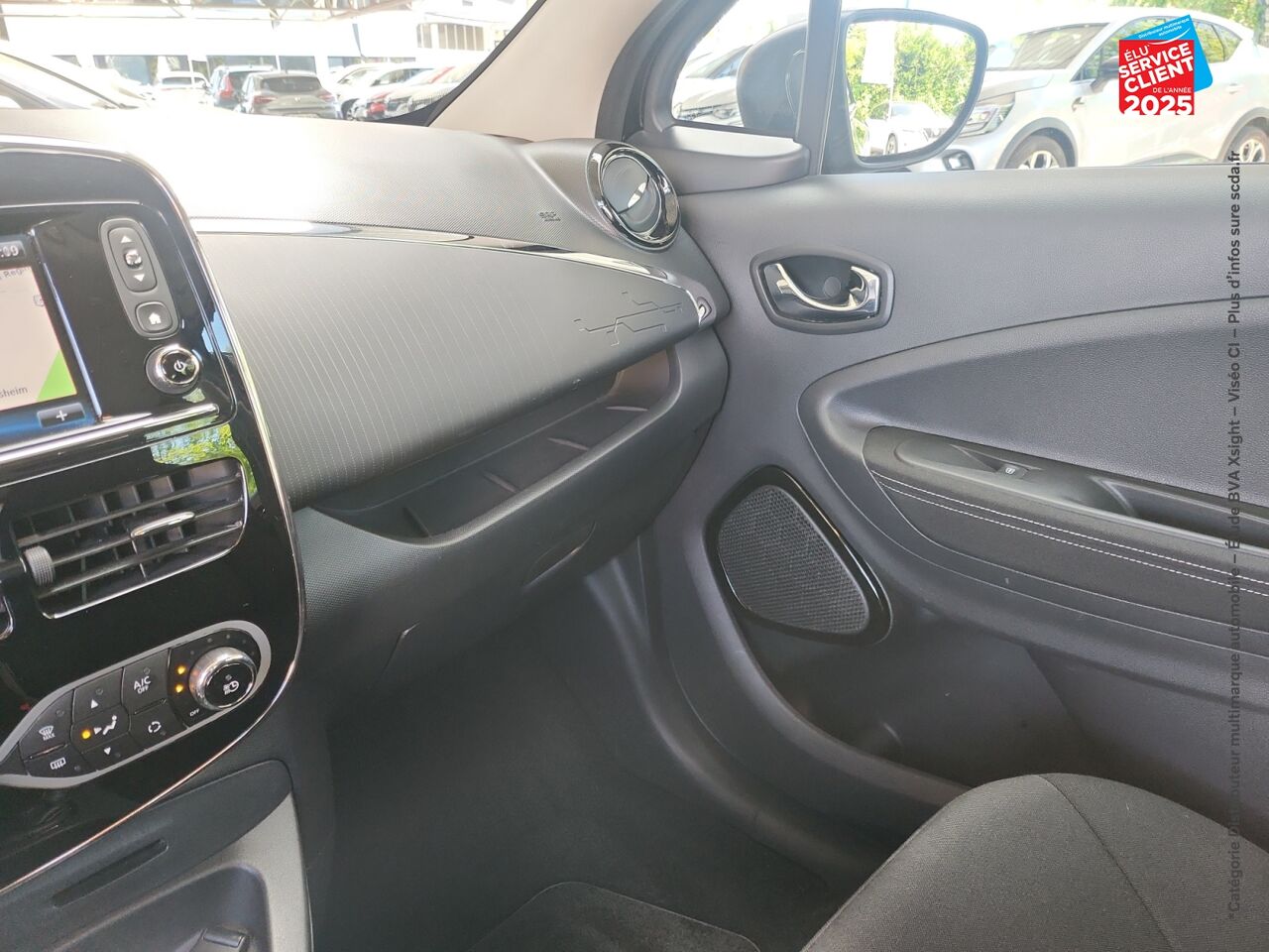 Véhicule d'occasion RENAULT ZOE BUSINESS CHARGE NORMALE R90 MY19 chez Renault Sélestat