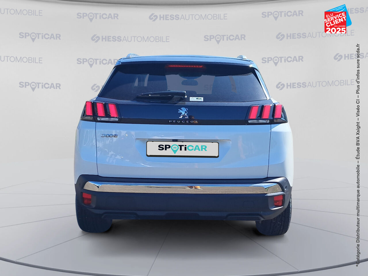 Véhicule d'occasion PEUGEOT 3008 1.2 PURETECH 130CH E6.C CROSSWAY SS EAT8 chez Toyota Verdun