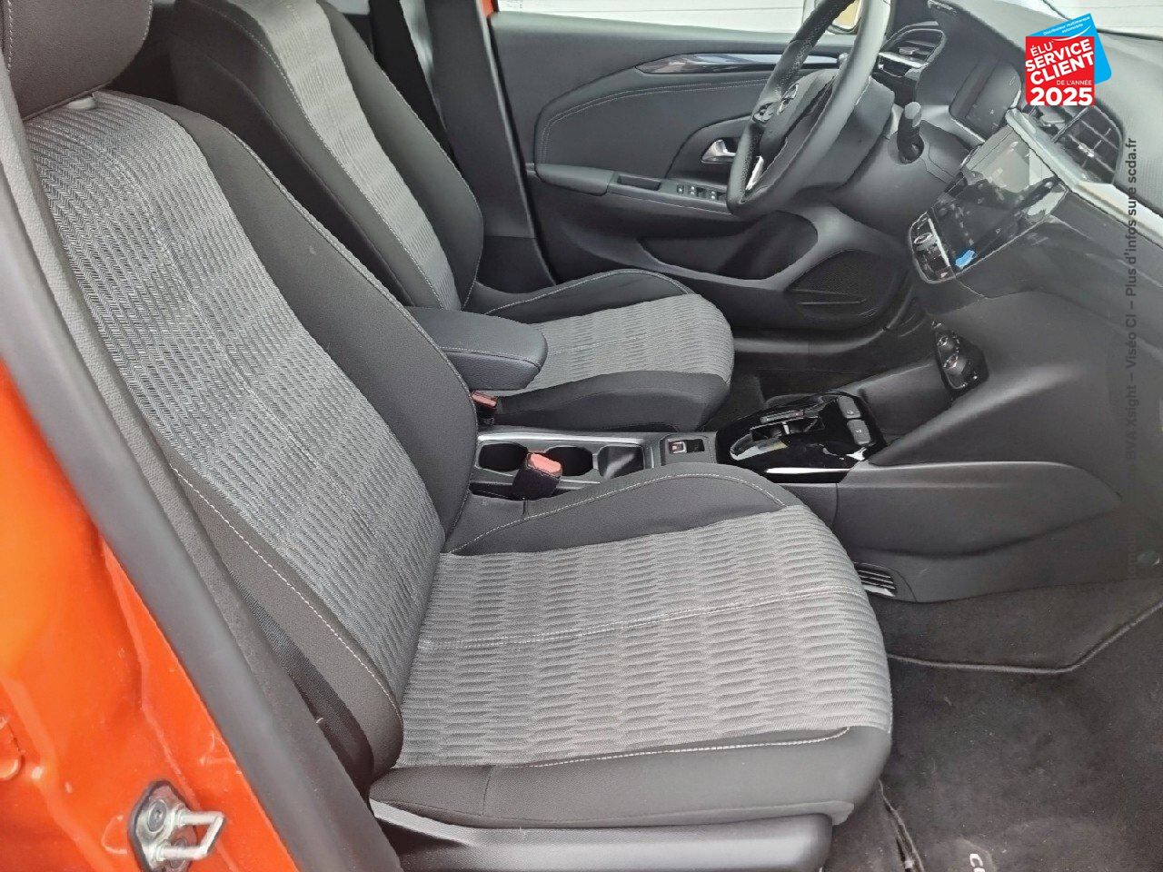 Véhicule d'occasion OPEL CORSA ELECTRIC 136CH ELEGANCE BUSINESS chez Opel Saint-Dizier