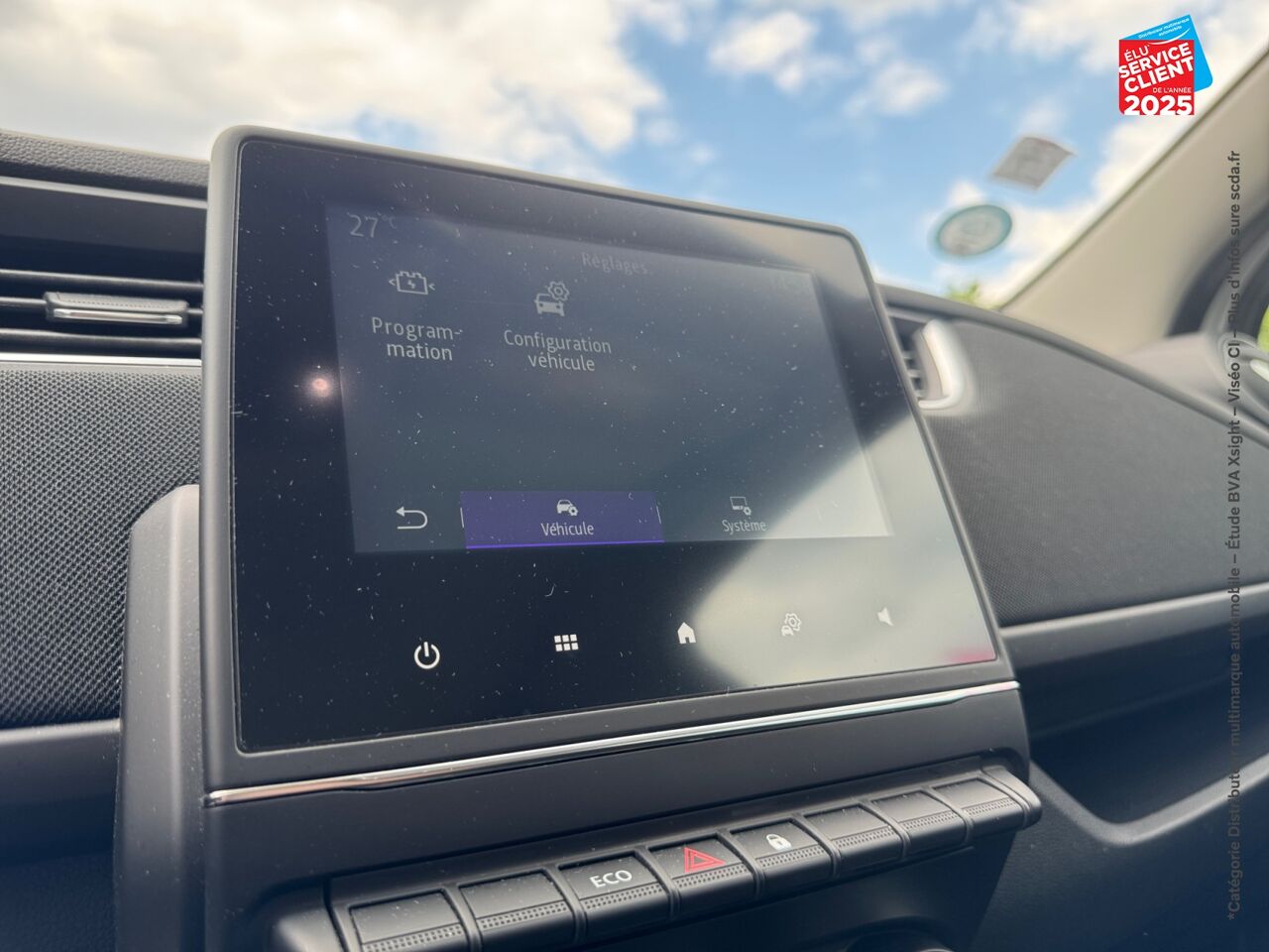 Véhicule d'occasion RENAULT ZOE LIFE CHARGE NORMALE R110 4CV chez Renault Sélestat