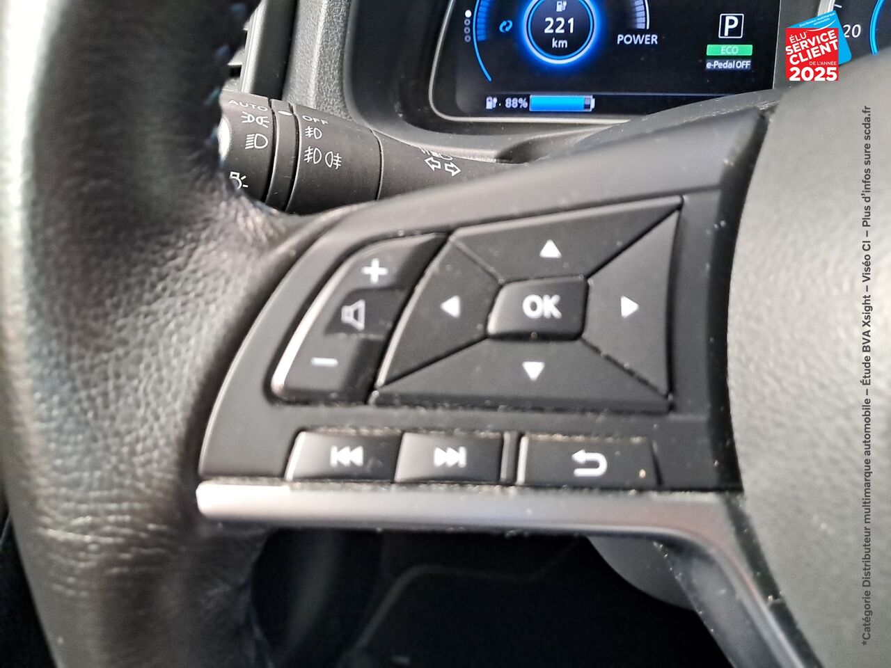 Véhicule d'occasion NISSAN LEAF 150CH 40KWH ACENTA 21.5 CAMERA chez Nissan Belfort
