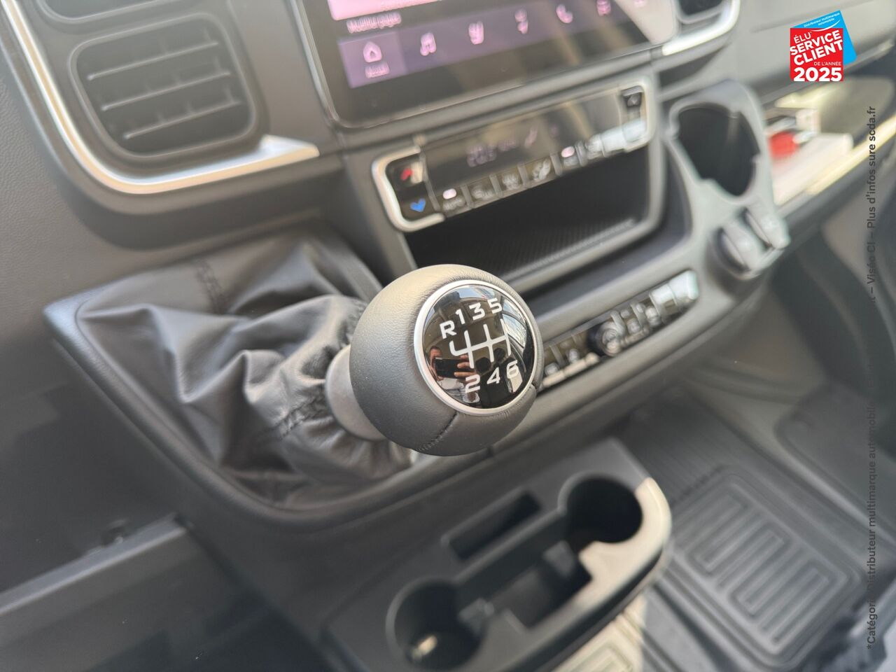 Véhicule d'occasion TOYOTA PROACE MAX FG L2H2 3.3 140CH DOUBLE START PACK CONFORT NG24 chez Toyota Verdun