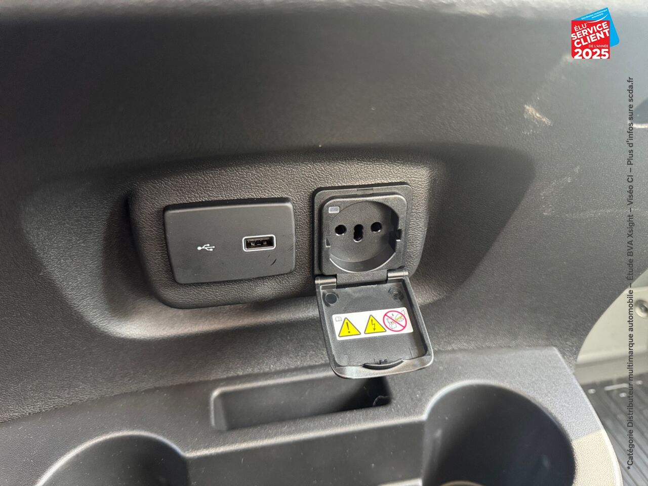 Véhicule d'occasion TOYOTA PROACE MAX FG L2H2 3.3 140CH DOUBLE START PACK CONFORT NG24 chez Toyota Verdun