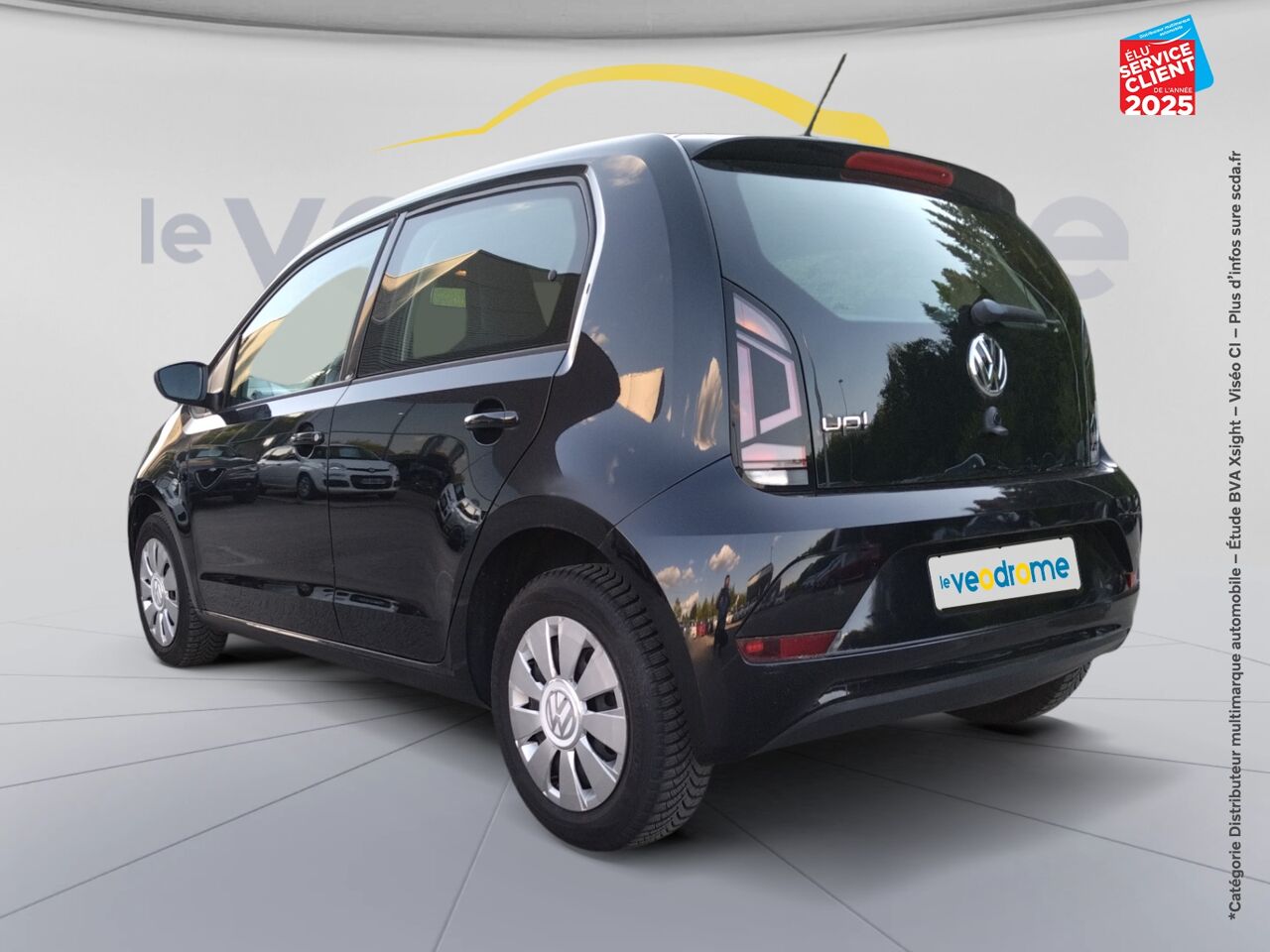 Véhicule d'occasion VOLKSWAGEN UP 1.0 60CH MOVE 5P chez Le Veodrome