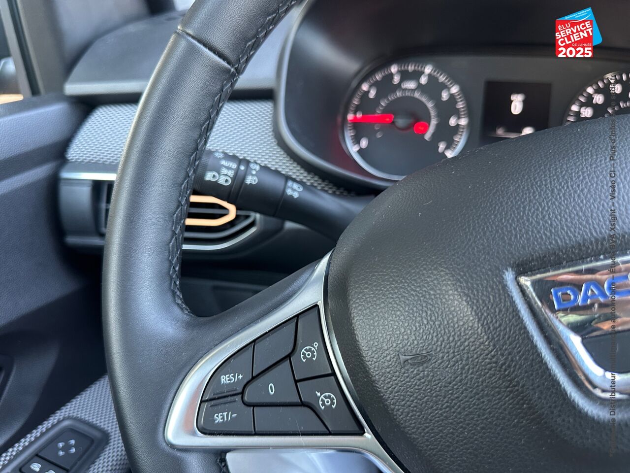 Véhicule d'occasion DACIA SANDERO 1.0 TCE 90CH STEPWAY CONFORT chez Renault Saint-Louis