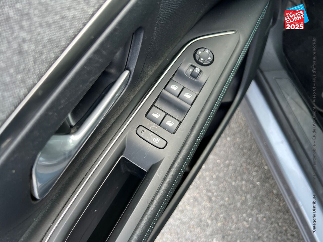 Véhicule d'occasion PEUGEOT 3008 1.2 PURETECH 130CH SS ALLURE PACK EAT8 chez Toyota Thionville