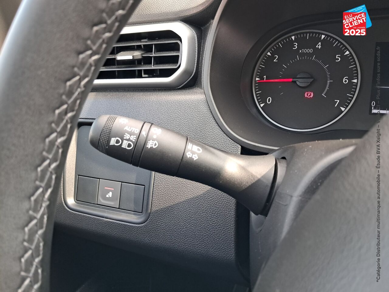 Véhicule d'occasion DACIA DUSTER 1.3 TCE 150CH FAP JOURNEY 4X2 EDC chez Opel Bar le Duc
