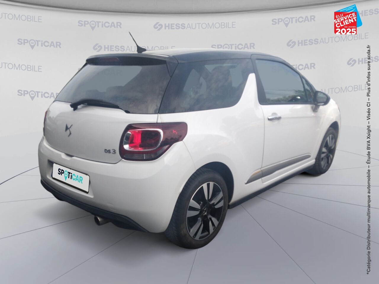 Véhicule d'occasion DS DS 3 PURETECH 82CH SO CHIC chez BMW Pontarlier