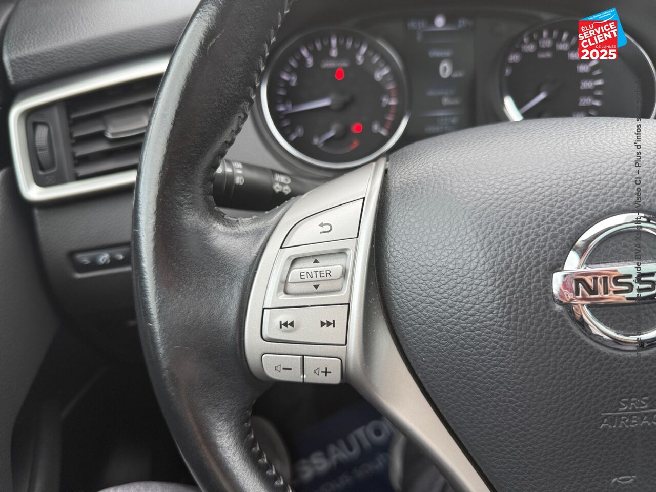 Véhicule d'occasion NISSAN QASHQAI 1.2 DIG-T 115CH N-CONNECTA TPANO GPS CAMERA chez Nissan Qashqai occasion