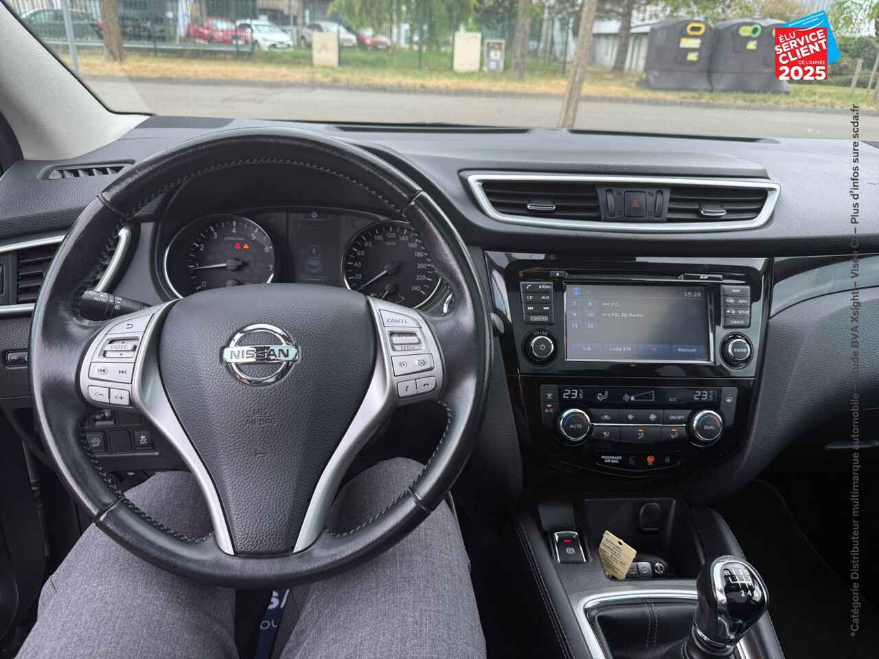 Véhicule d'occasion NISSAN QASHQAI 1.2 DIG-T 115CH N-CONNECTA TPANO GPS CAMERA chez Nissan Qashqai occasion