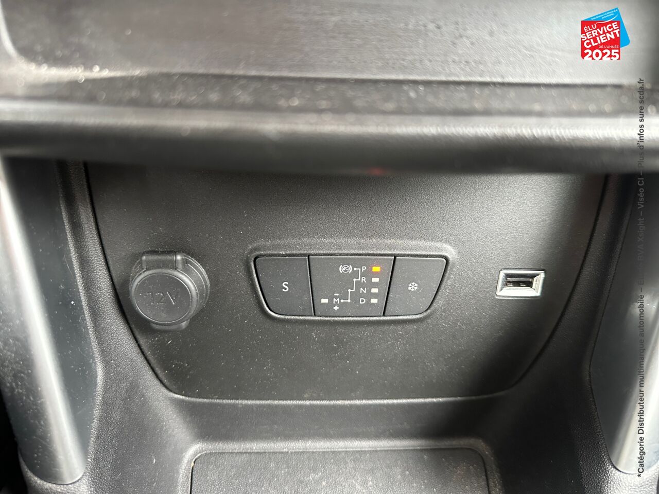 Véhicule d'occasion CITROEN C3 AIRCROSS PURETECH 110CH S/S SHINE BUSINESS EAT6 E6.D-TEMP 114G GPS CAMERA chez Fiat Mulhouse