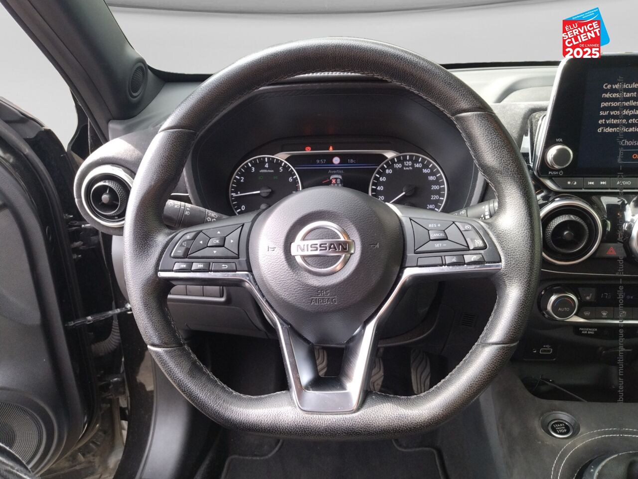 Véhicule d'occasion NISSAN JUKE 1.0 DIG-T 114CH N-CONNECTA 2021.5 chez Nissan Qashqai occasion