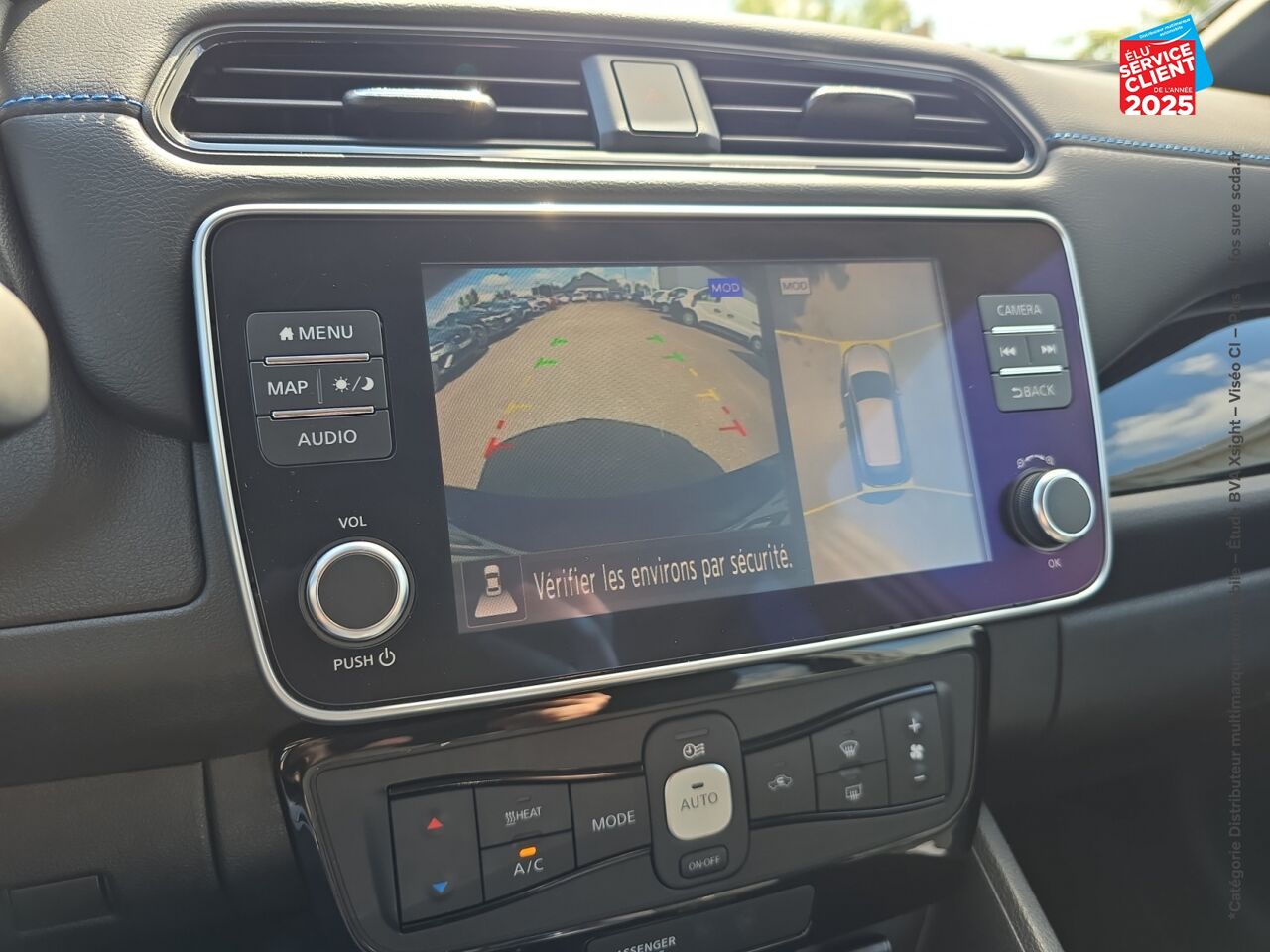 Véhicule d'occasion NISSAN LEAF 150CH 40KWH TEKNA 21.5 SIEGES CHAUF GPS CAMERA chez Nissan Montbéliard